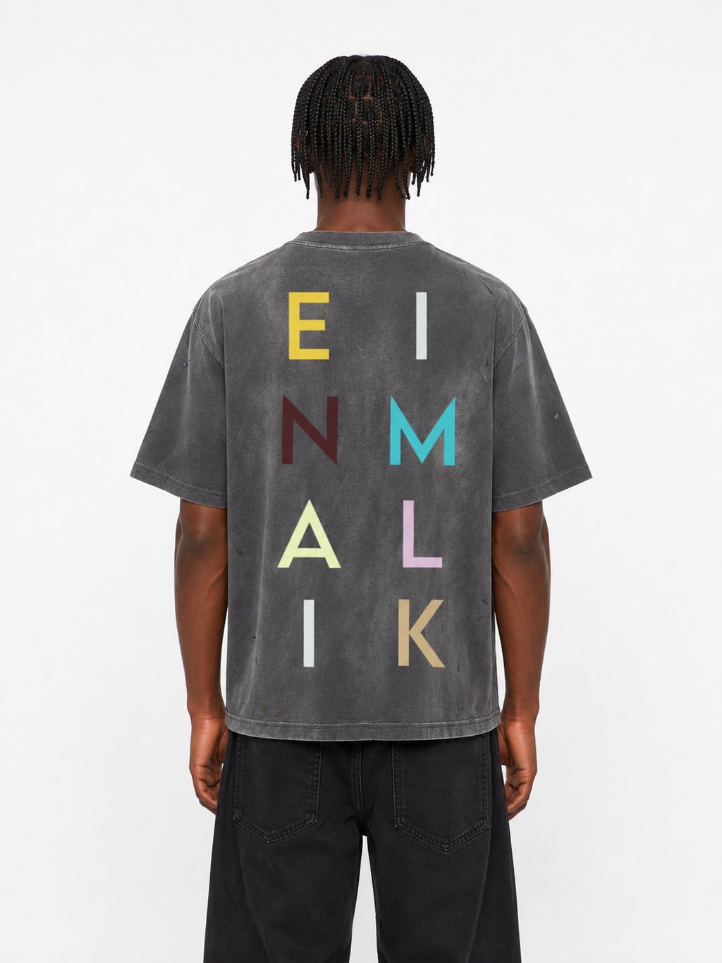 COLLECTED TEE