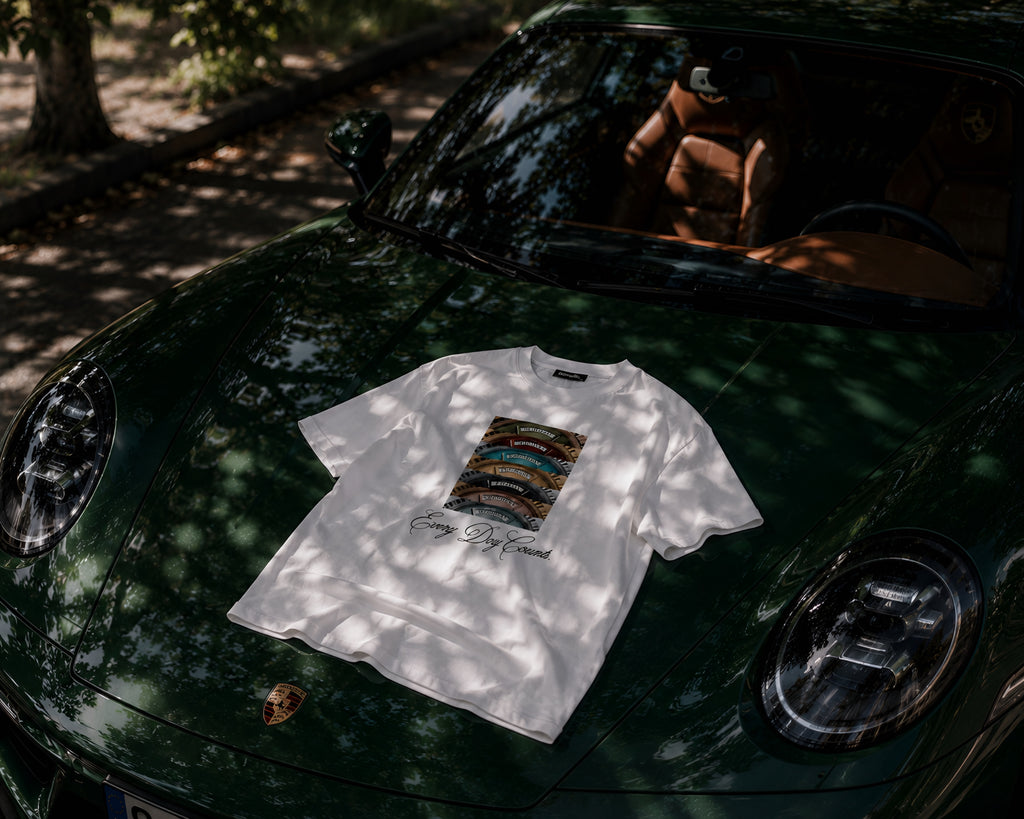 EVERY DAY TEE