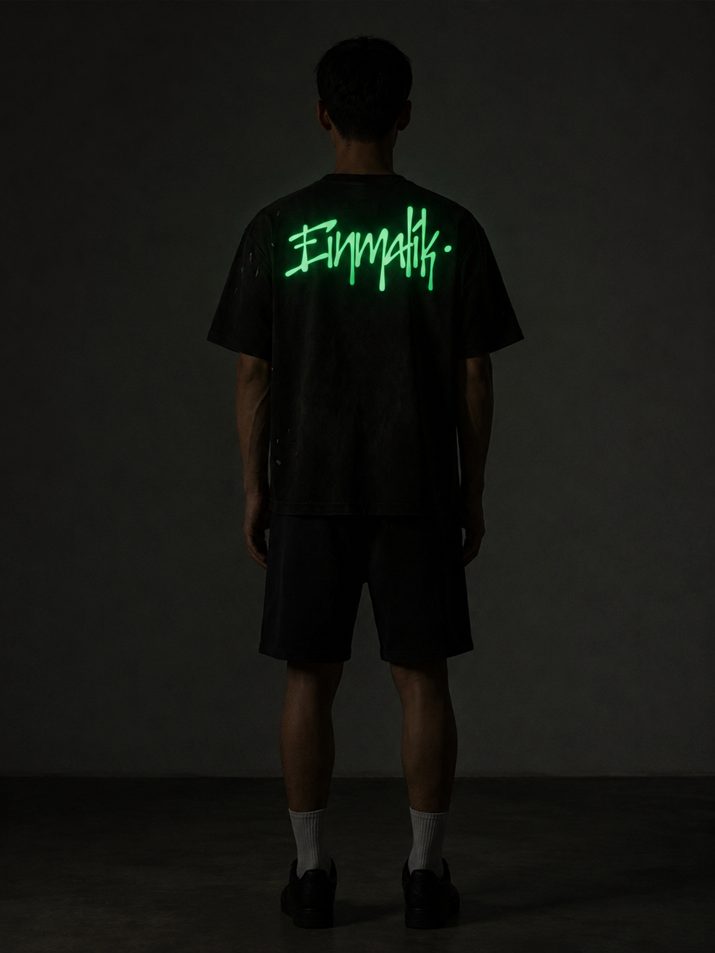 OVERSPRAY GLOW TEE